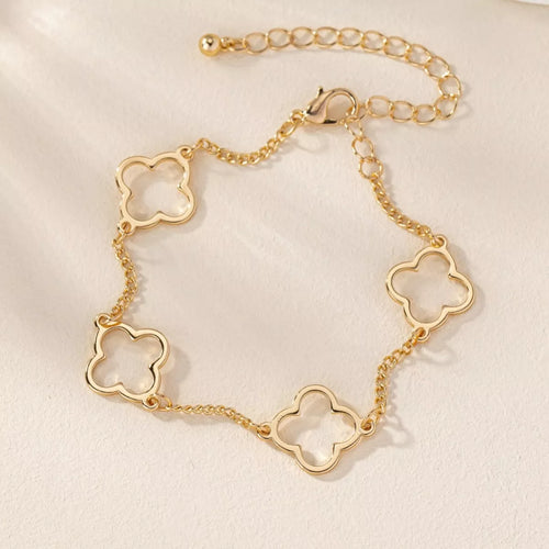 The Willow Bracelet — Gold Clover Chain